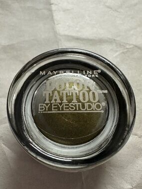 NEW Maybelline Color Tattoo Cream Eyeshadow - Mossy Green #200 Limited Edition